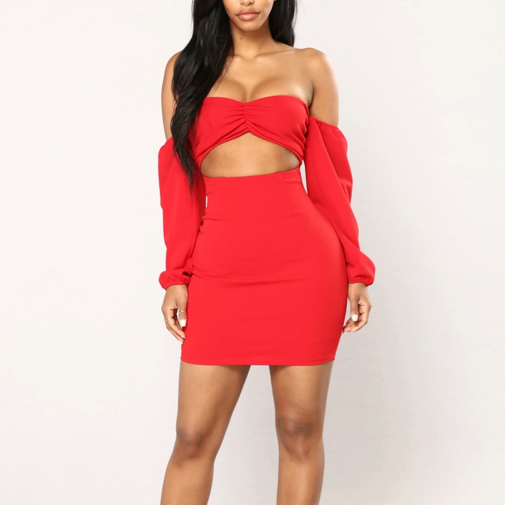 • Mini Off-Shoulder Red Dress